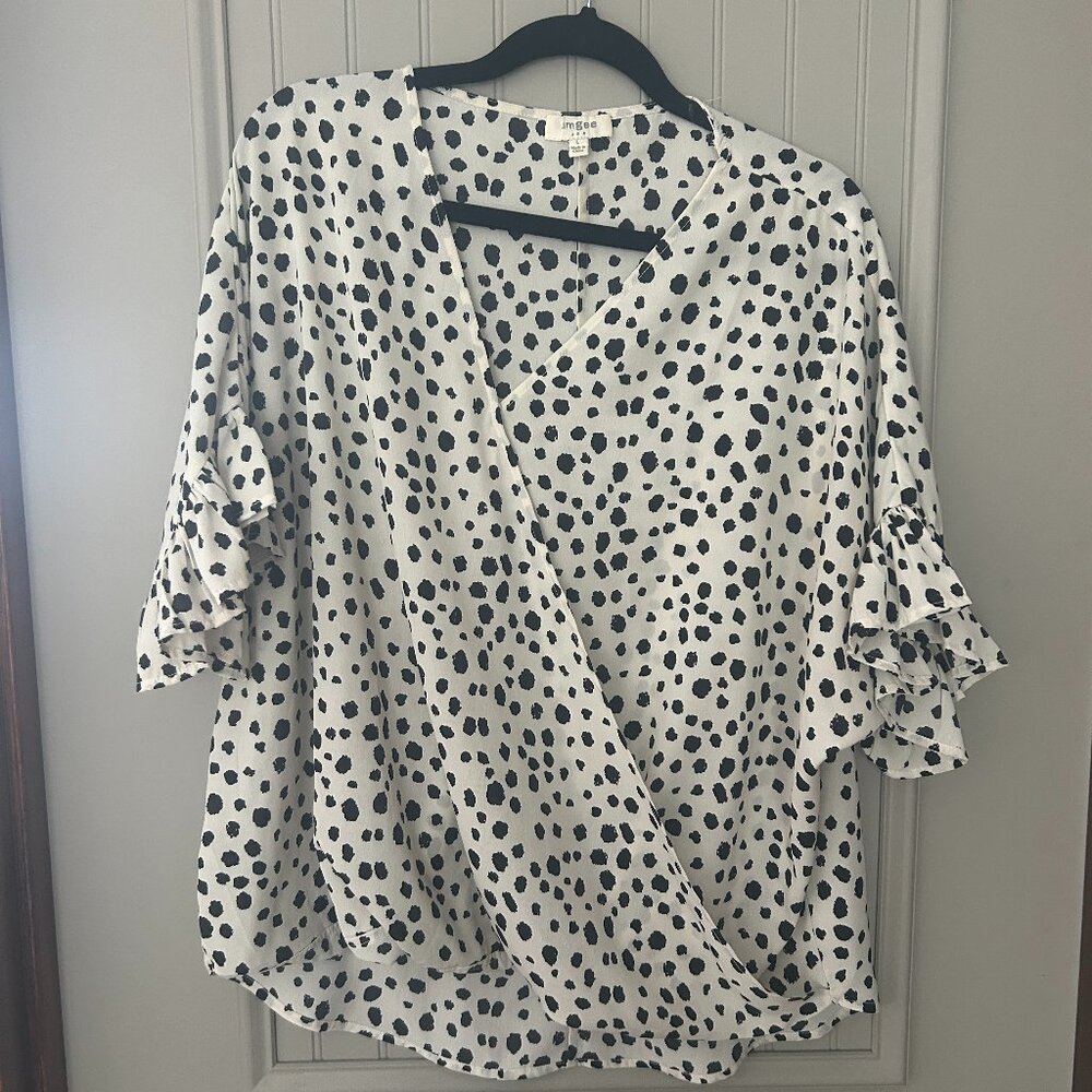 Women's Umgee Black and White Polka Dot short sleeve blouse size large